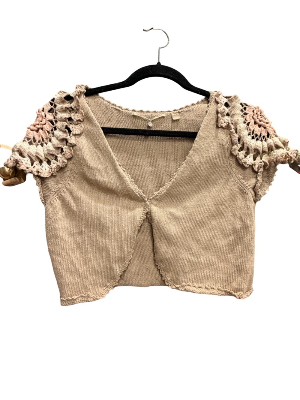 Knitted & Knotted Crochet Sleeve V-Neck Knit Top - Beige/pink/cream Med